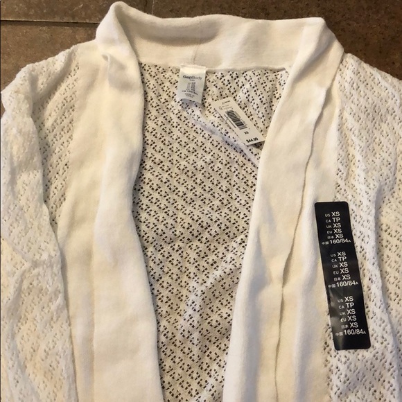 Sweater - Picture 3 of 3
